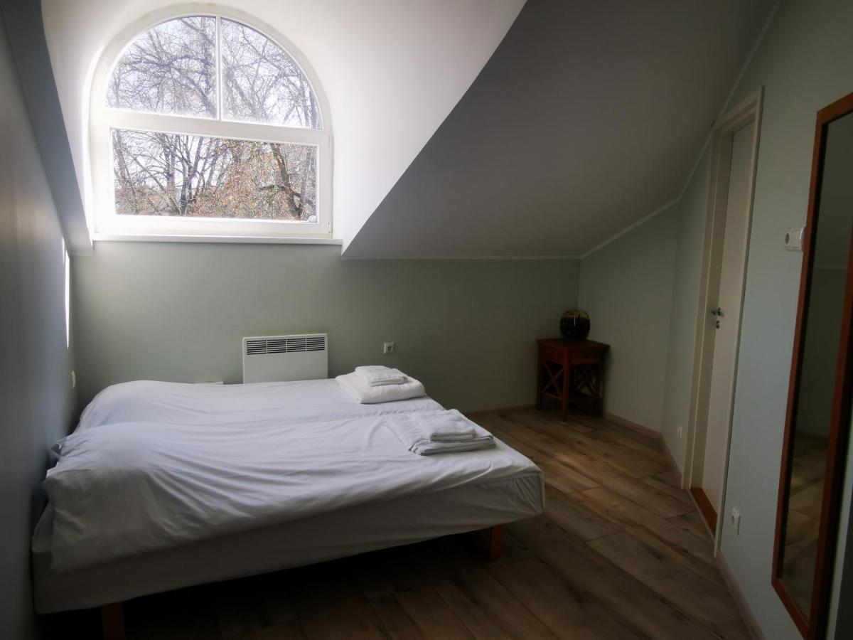 Oldtown Lux Hostel Tallinn Ngoại thất bức ảnh
